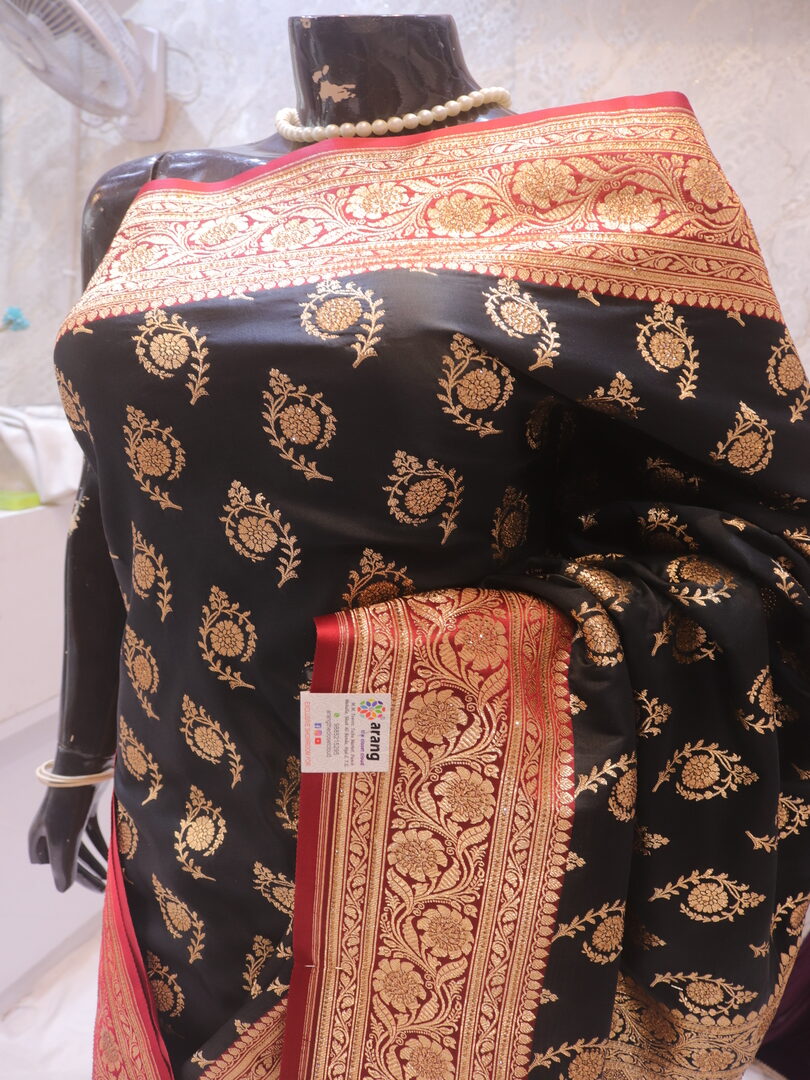 "The Black Duet" Premium Banarasi Silk Saree - Image 4