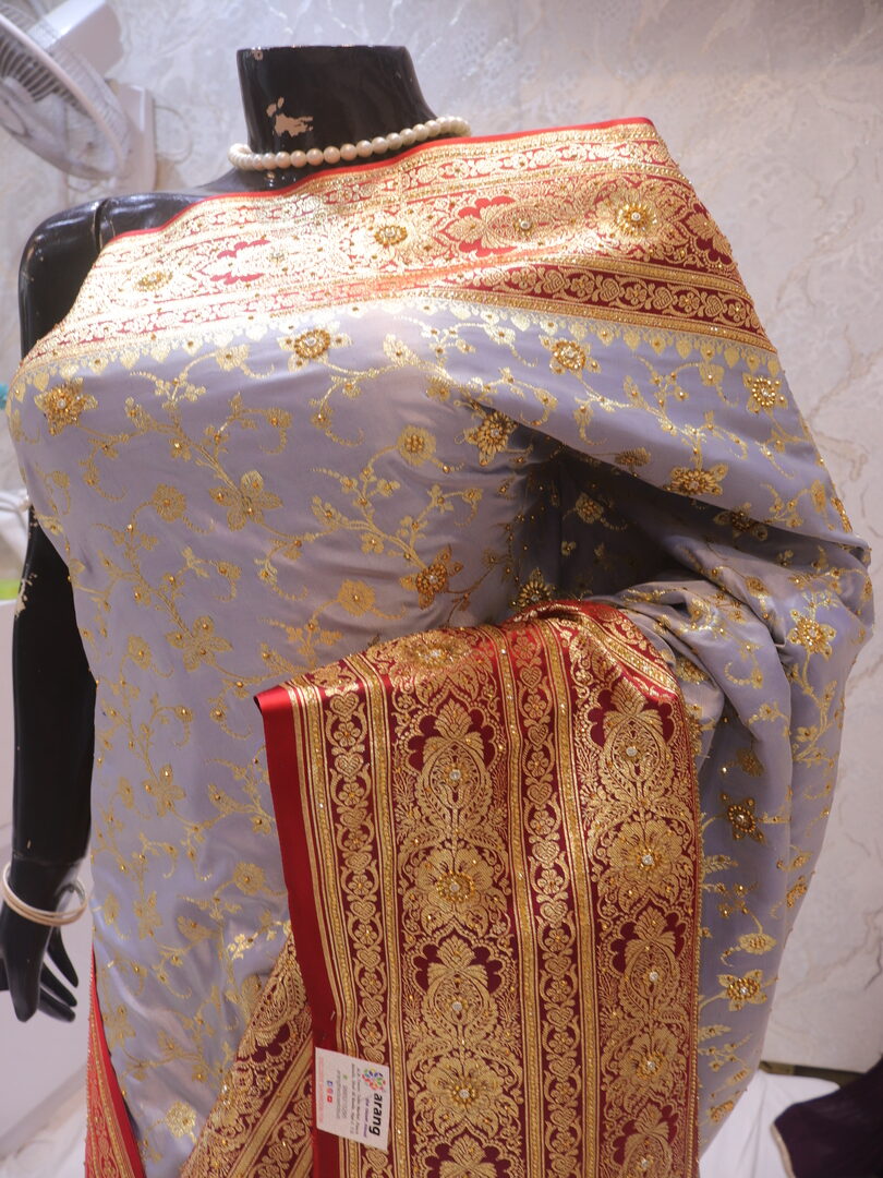 "The Baby Blue Duet" Premium Banarasi Silk Saree - Image 4