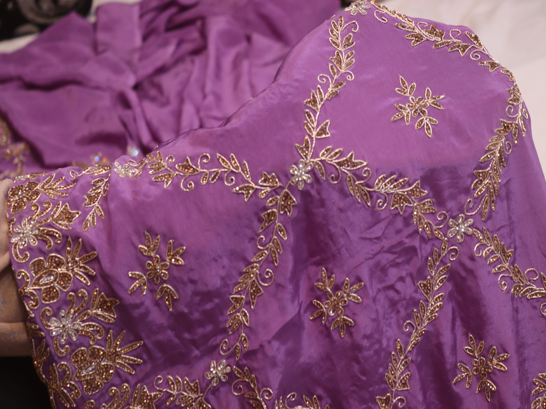 “The African Violet” Premium Handcrafted Saree - Image 5