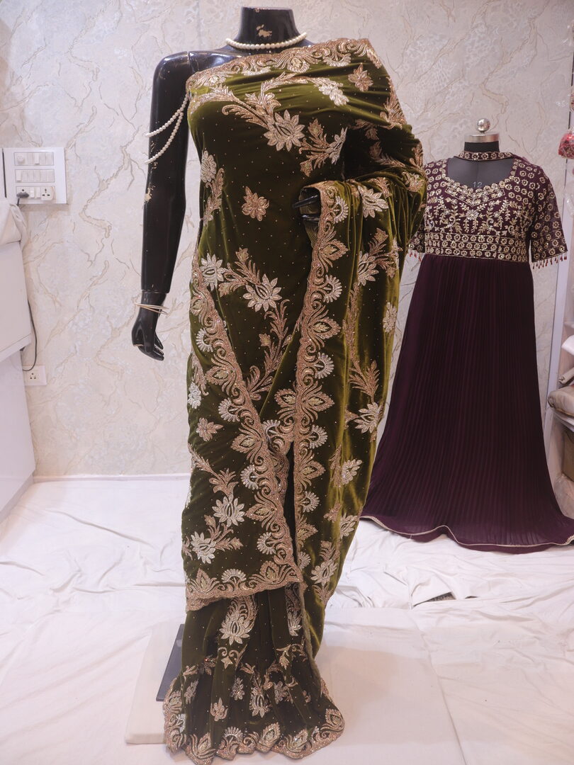 “The Olive Green” Premium Handcrafted Saree - Image 3