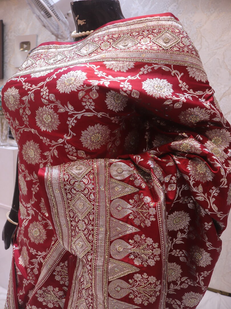 "The Aesthetic Maroon" Premium Banarasi Silk Saree - Image 4
