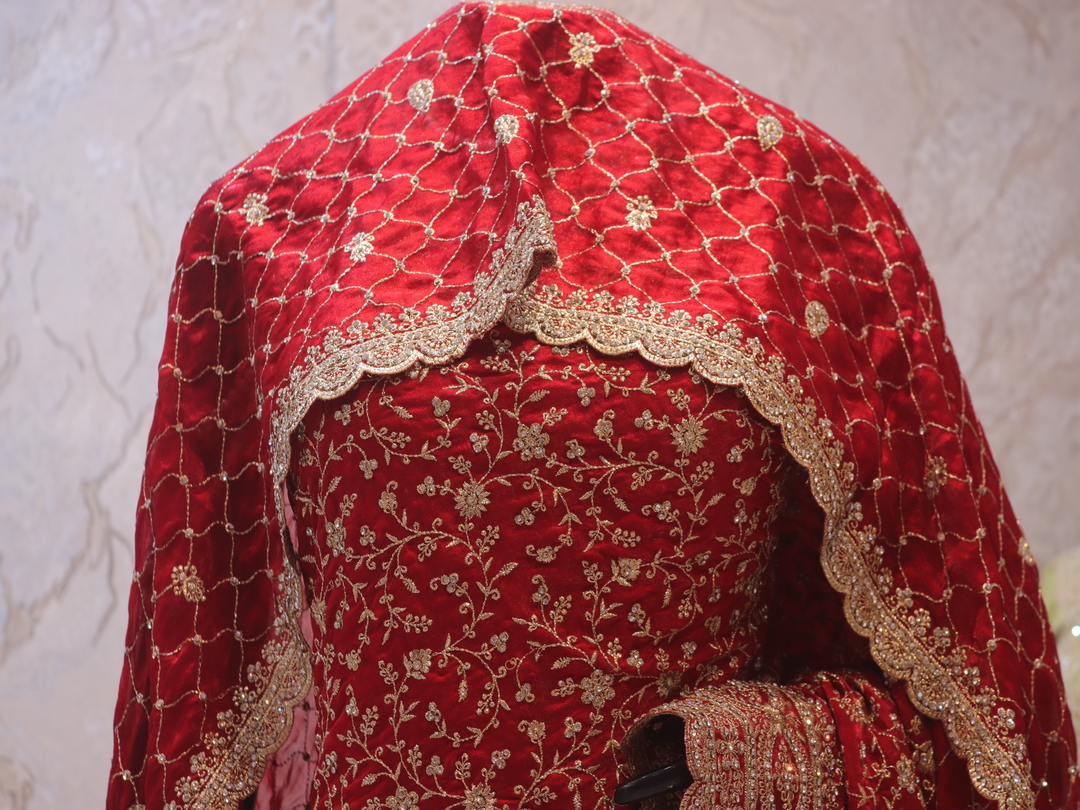 “The Turkish Red” Premium Designer Saree With Veil