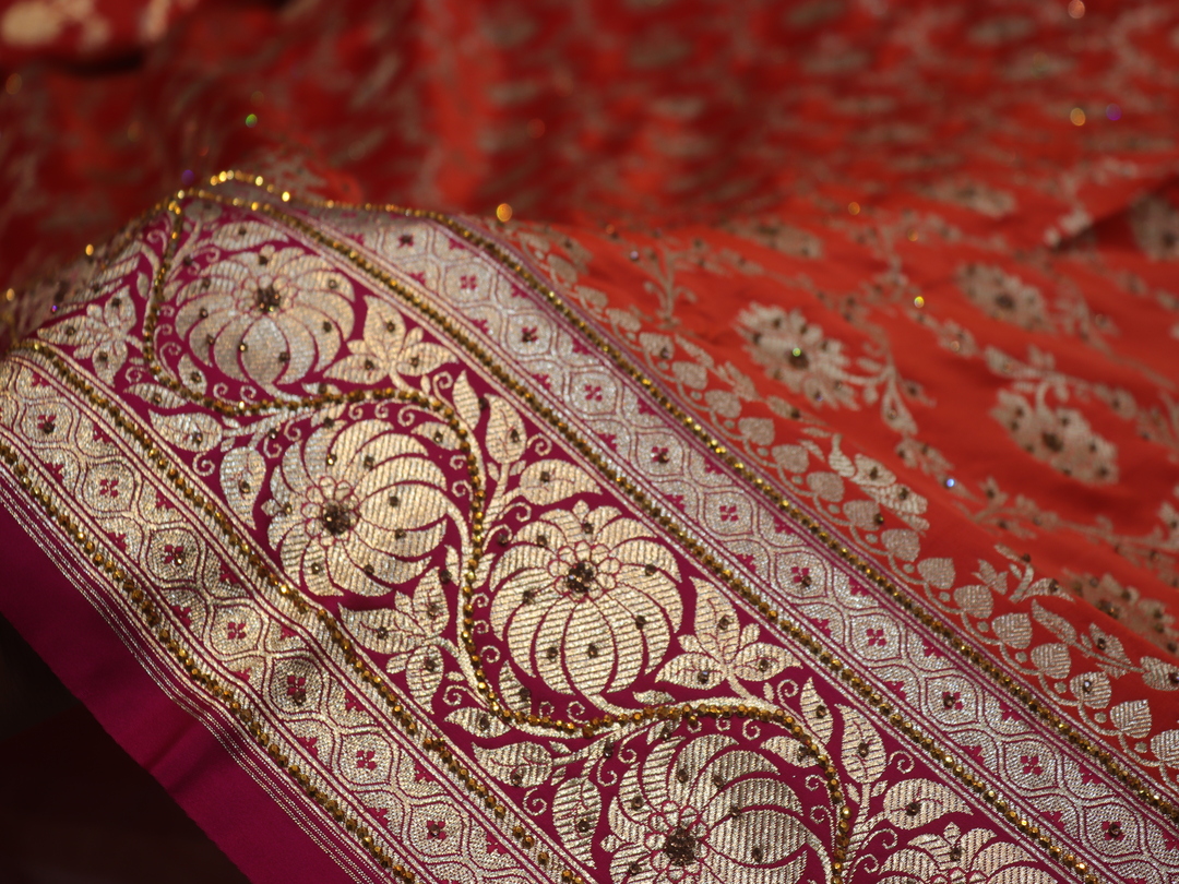 "The Vermillion Red" Premium Bridal Banarasi Silk Saree - Image 5