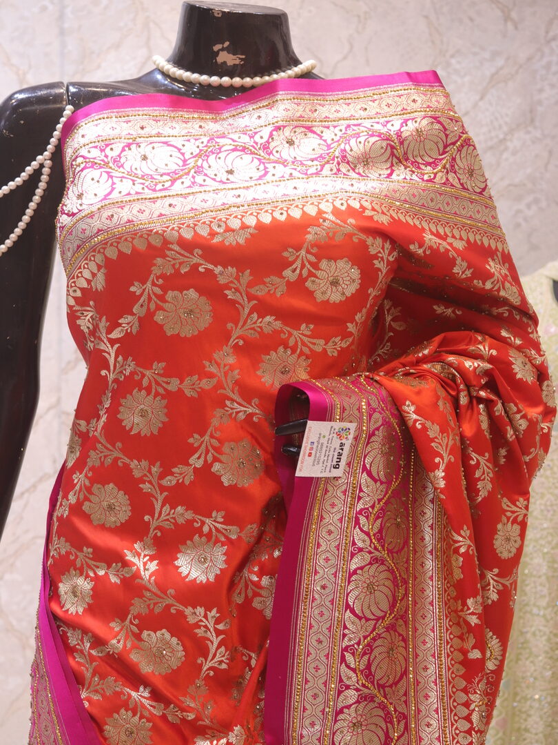 "The Vermillion Red" Premium Bridal Banarasi Silk Saree - Image 2
