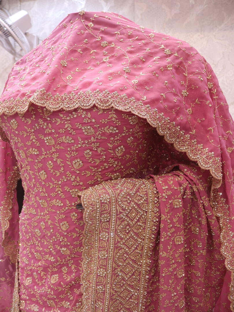 "The Valentine Pink" Vol 2 Premium Designer Saree with Veil - Image 4