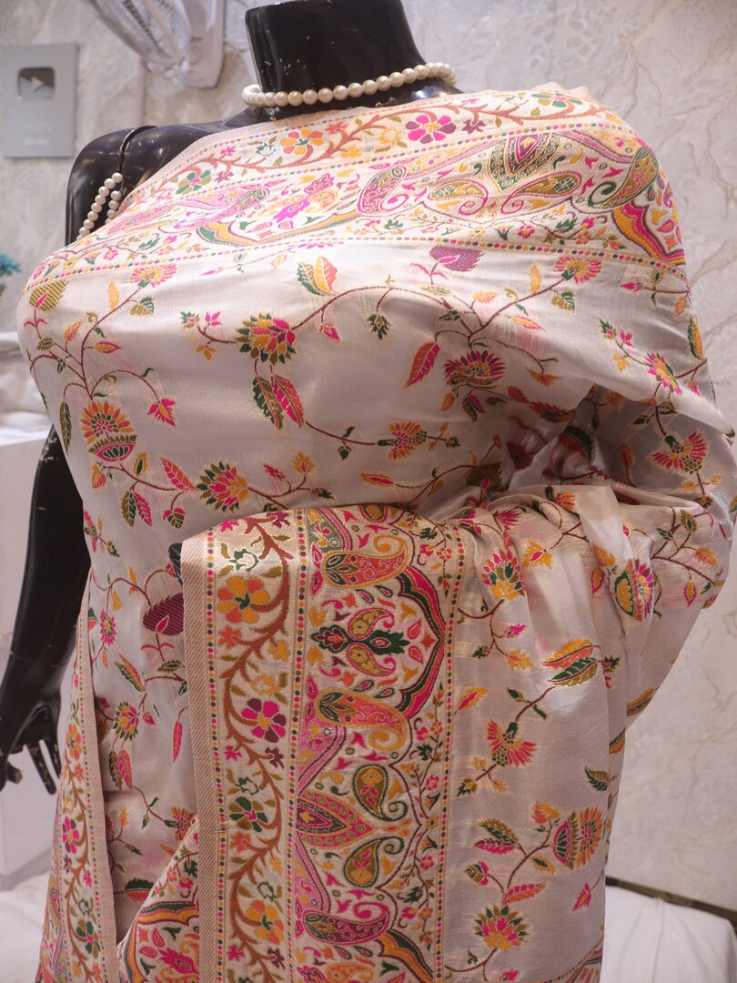 "The Raven White" Premium Pashmina Silk Saree - Image 4