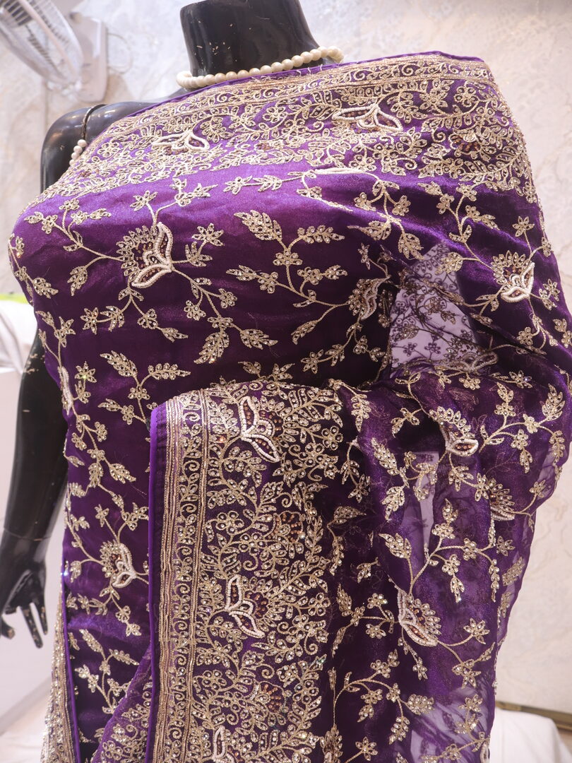 "The True Purple" Premium Designer Saree - Image 4