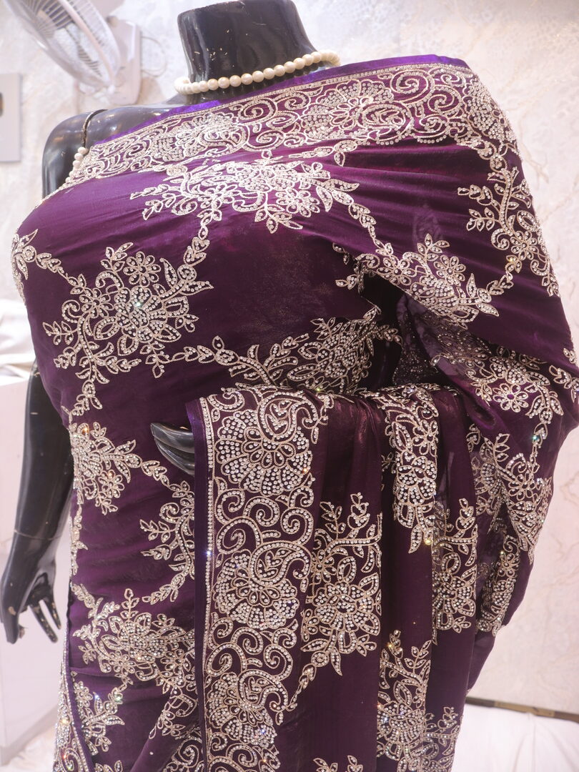 “The Russian Violet” Premium Designer Saree - Image 4