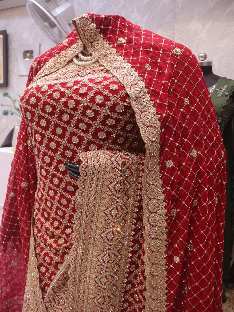 "The Carmine Red" Premium Designer Saree with Veil - Image 4
