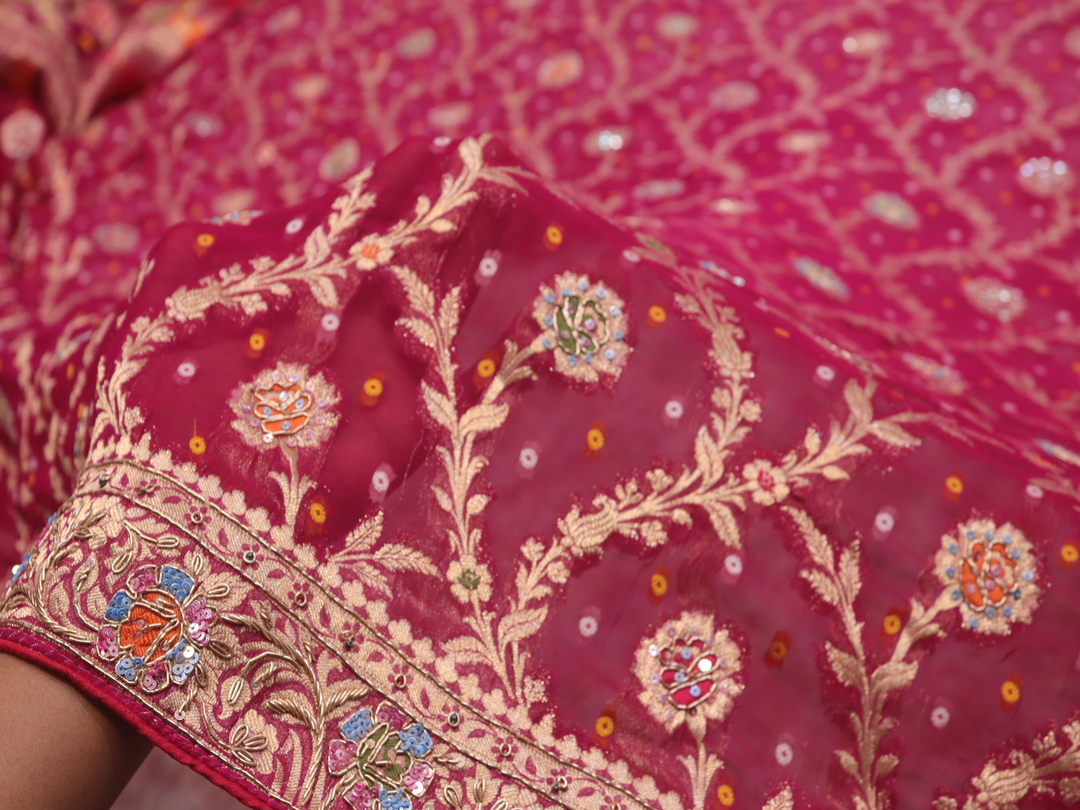 "The Rani Pink" Premium Antique Hand-Crafted Banarasi Bandani Chiffon Saree - Image 5