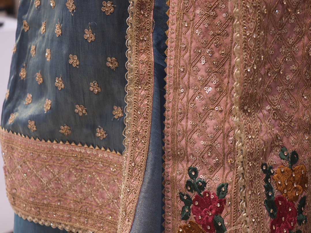 The Designer Luxury Style Ready to Wear Dress - Image 5