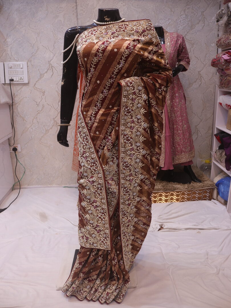 "The Bridal Maroon" Premium Banarasi Chiffon Saree - Image 3