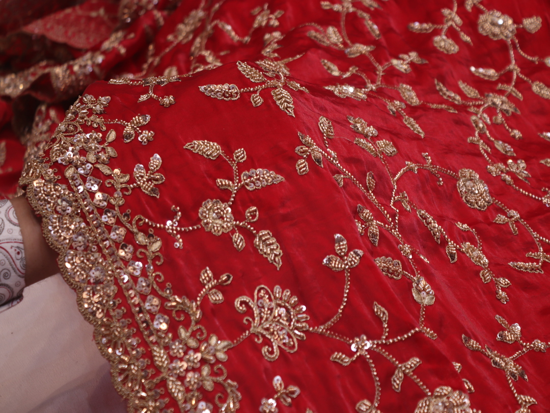 "The Royal Red" Premium Designer Saree with Veil - Image 5