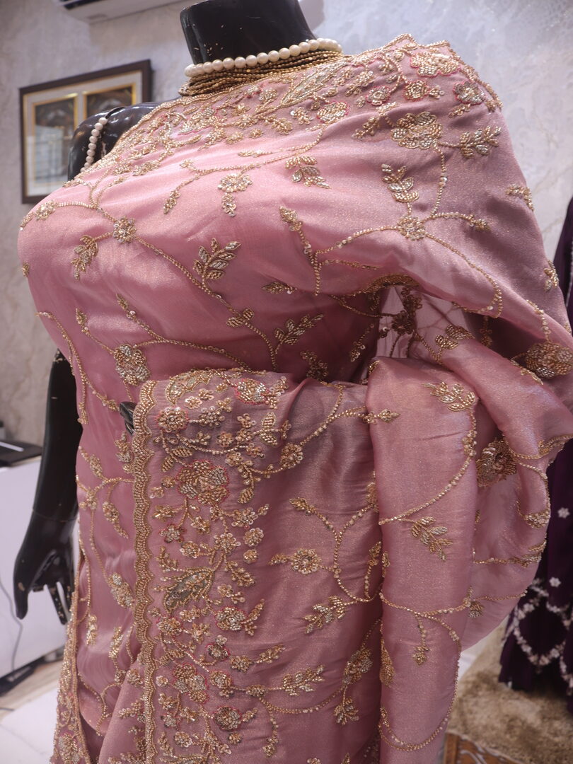 “The Perfect Mauve” Premium Designer Saree - Image 4
