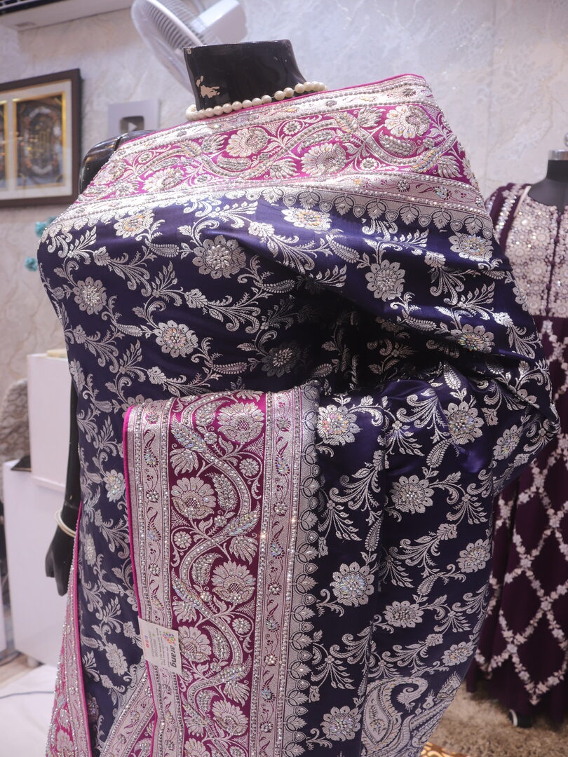 "The Navy Blue" Premium Banarasi Silk Saree - Image 4